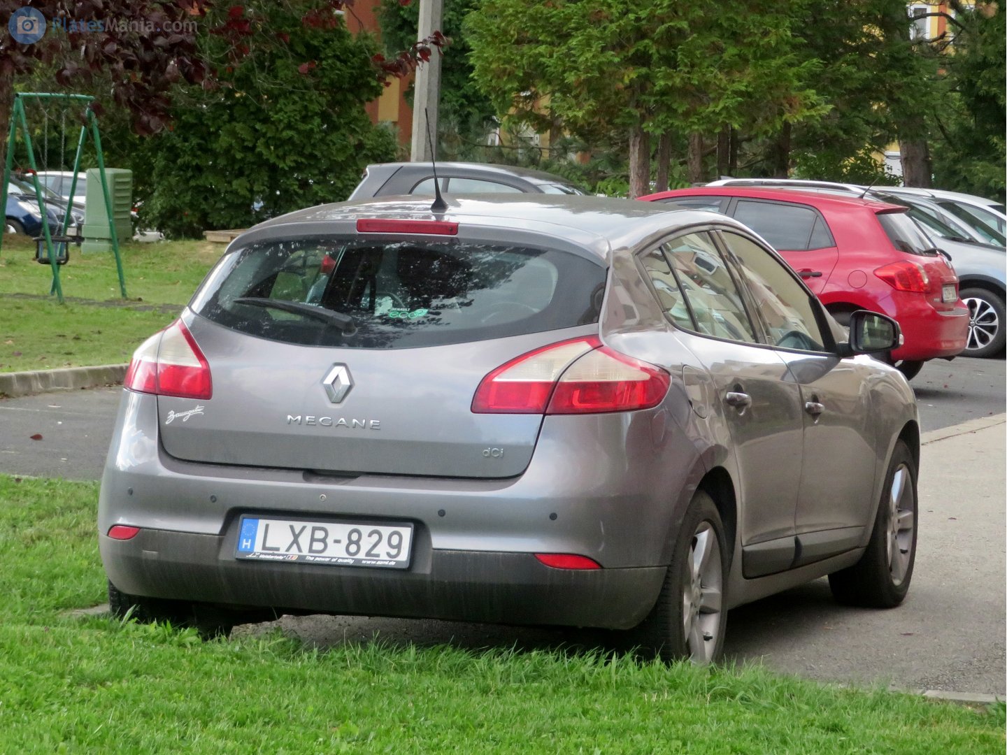 LXB-829, Renault Mégane 3rd gen Coupé (C95), 2008–2016