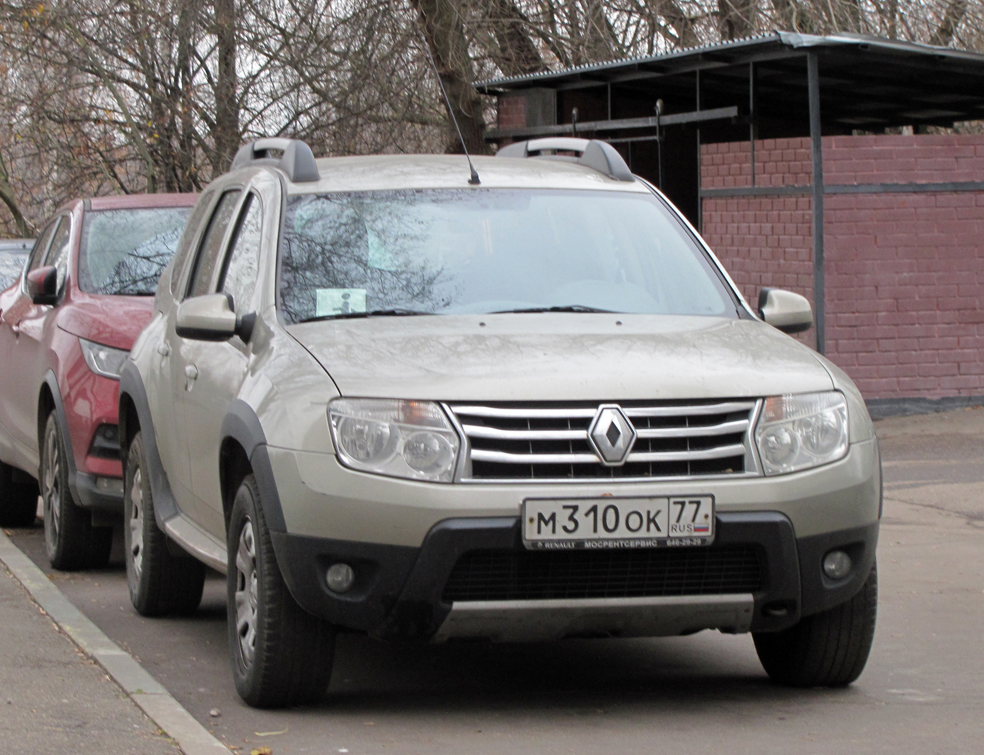 м 310 ок 77, Renault Duster 1st gen (HS/H79), 2010–2015