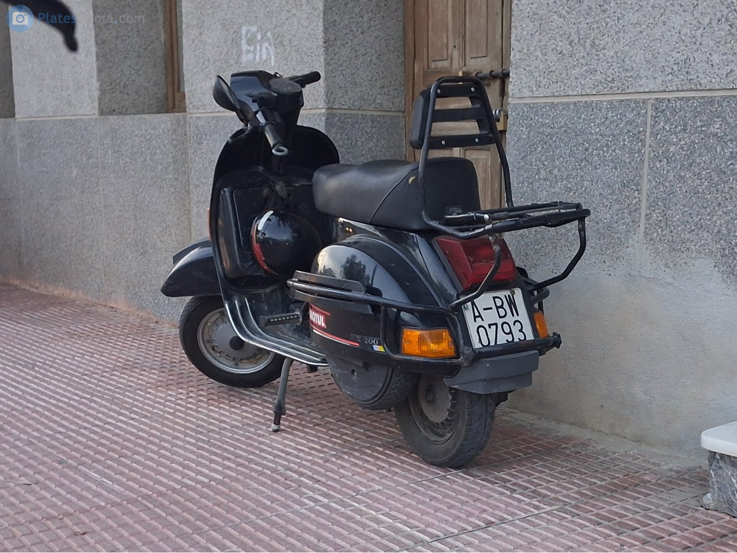 A 0793 BW, Vespa P/PK/PL/PX P 200 E, 1977–1982