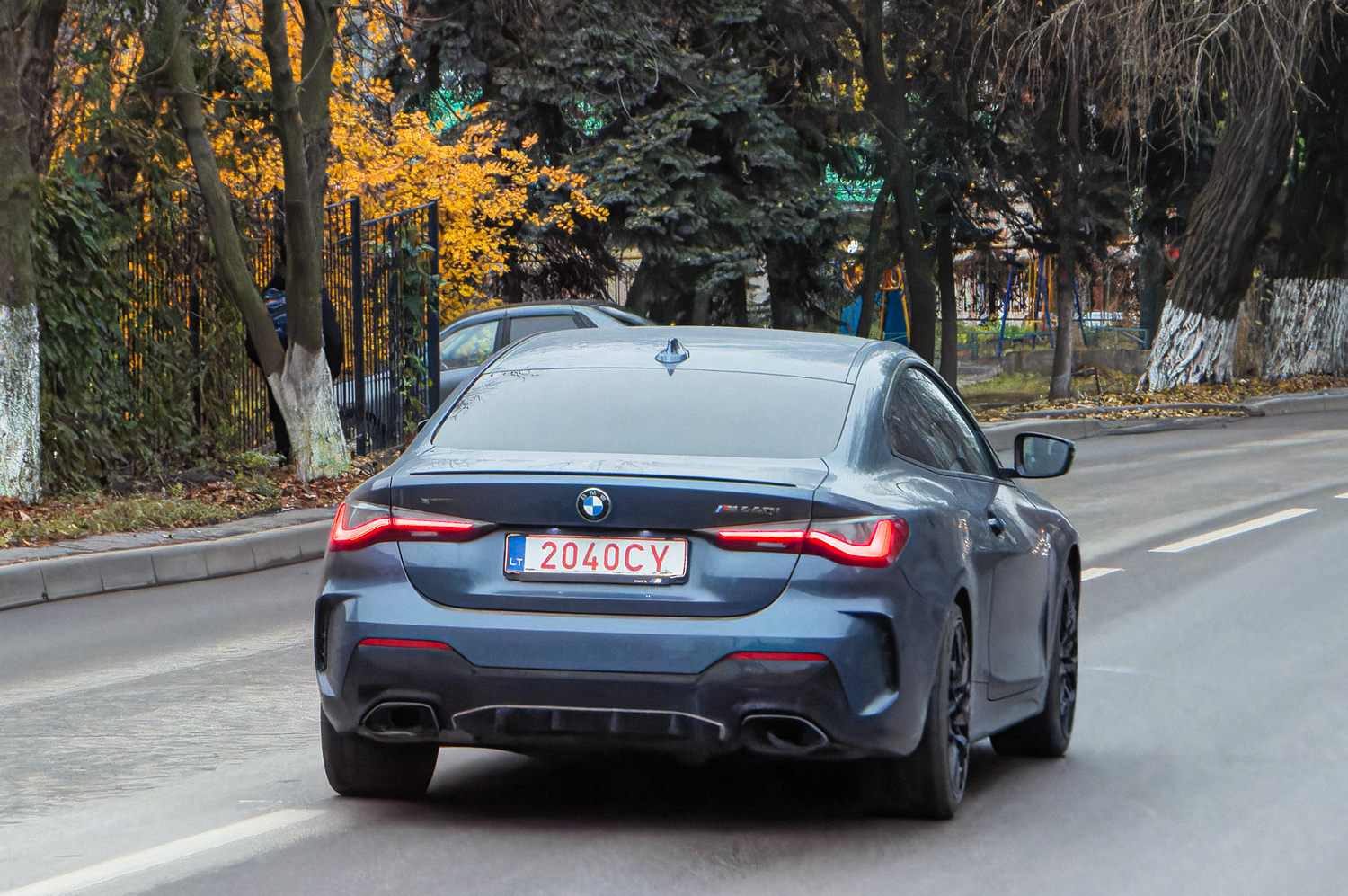 2040 CY, BMW 4 Series 