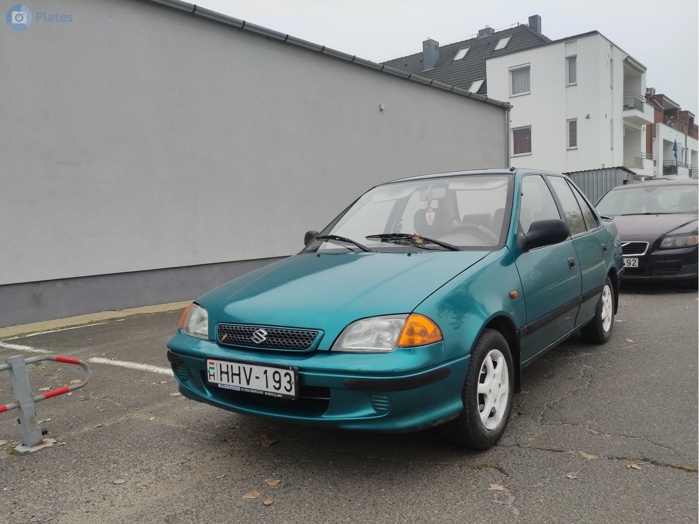 HHV-193, Suzuki Swift 2nd gen Sedan (SF), facelift, 1996–2004