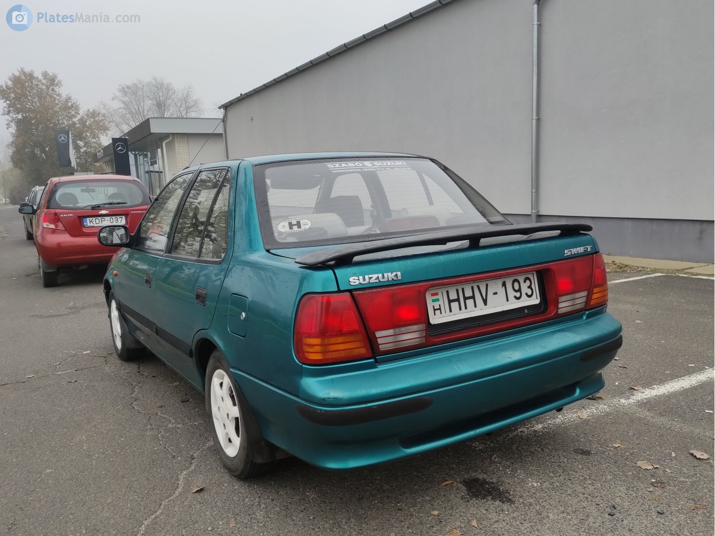 HHV-193, Suzuki Swift 2nd gen Sedan (SF), facelift, 1996–2004
