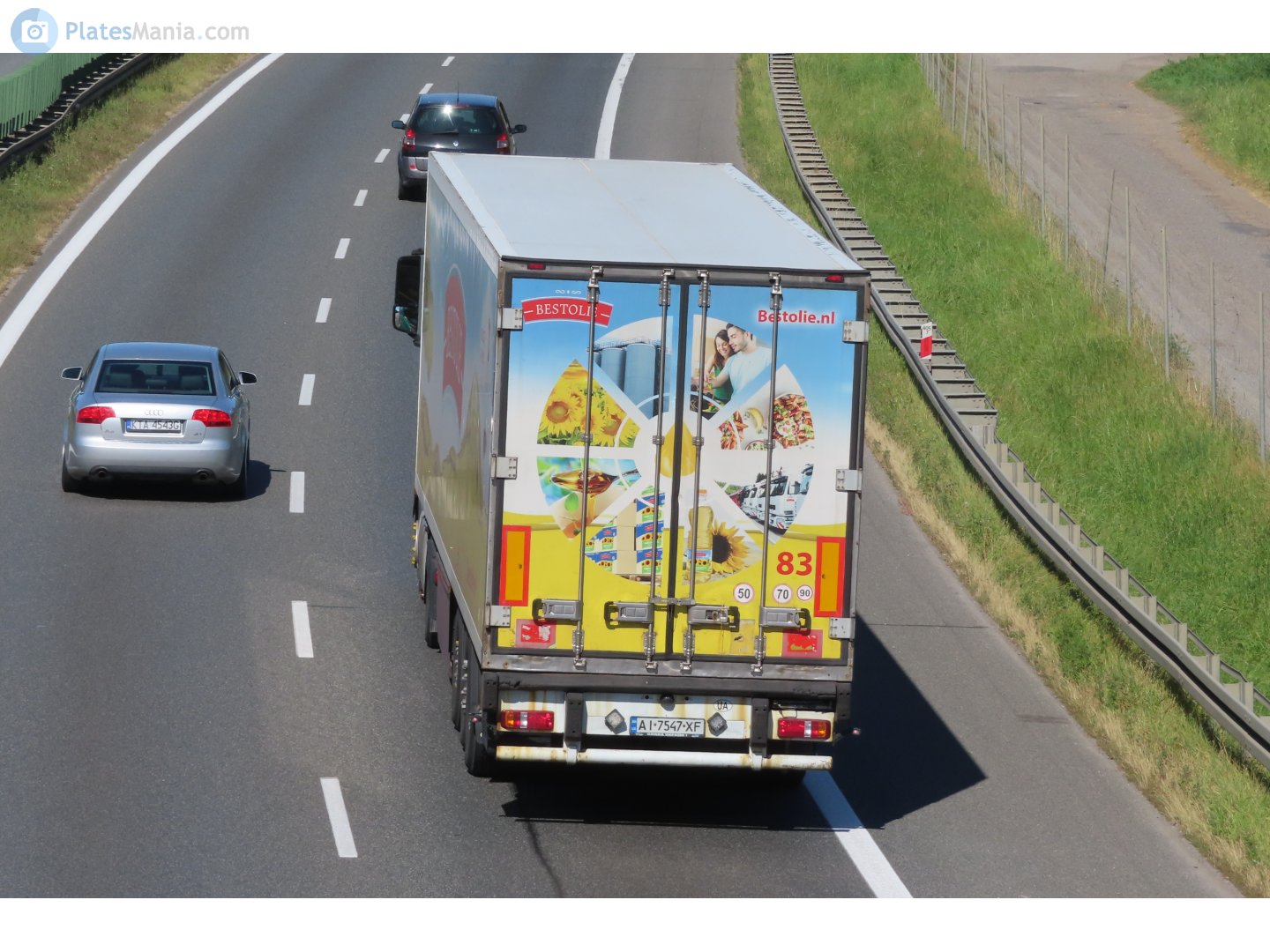 AI 7547 XF, Krone Cool Liner 