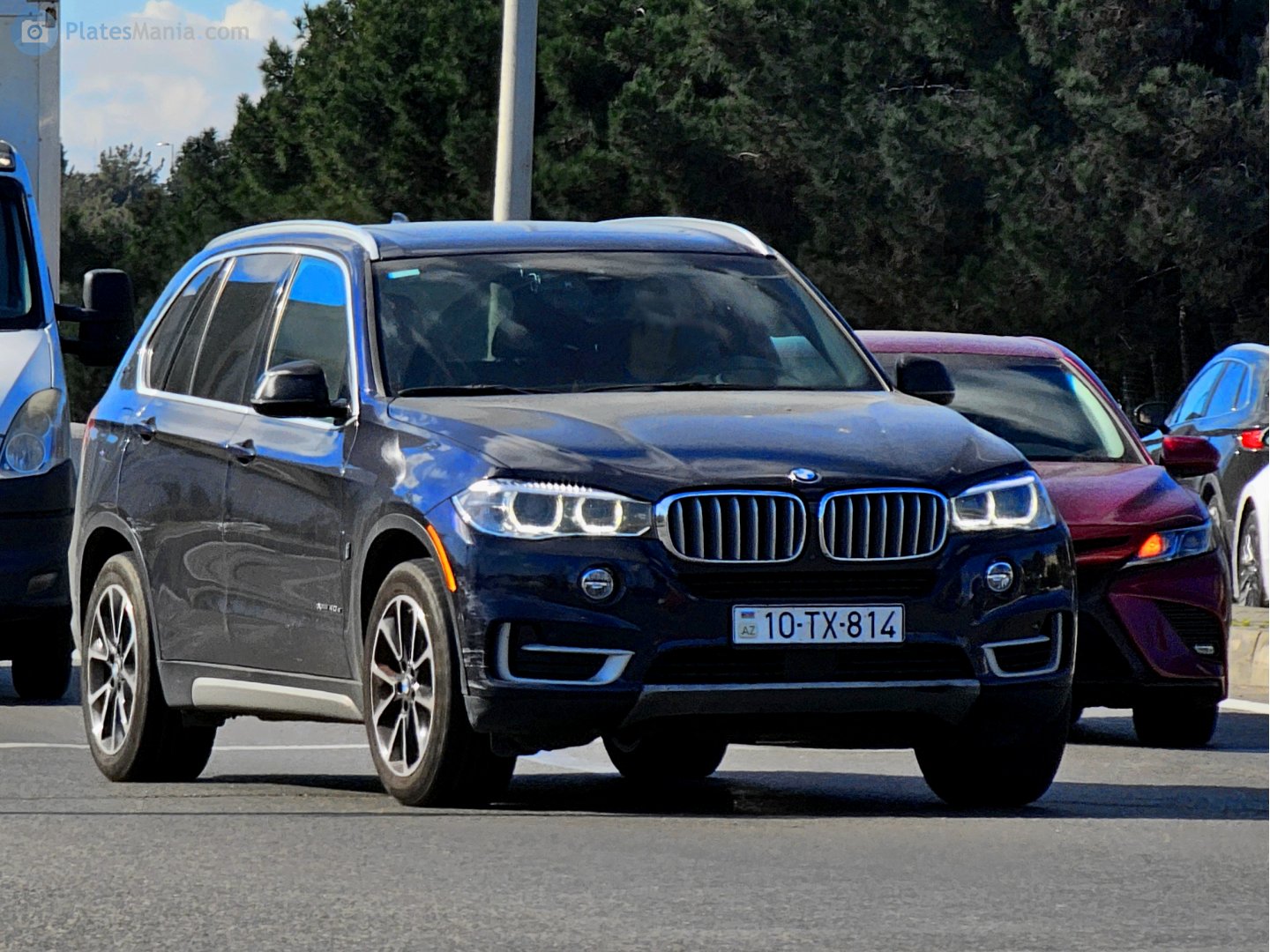 10 TX 814, BMW X5 