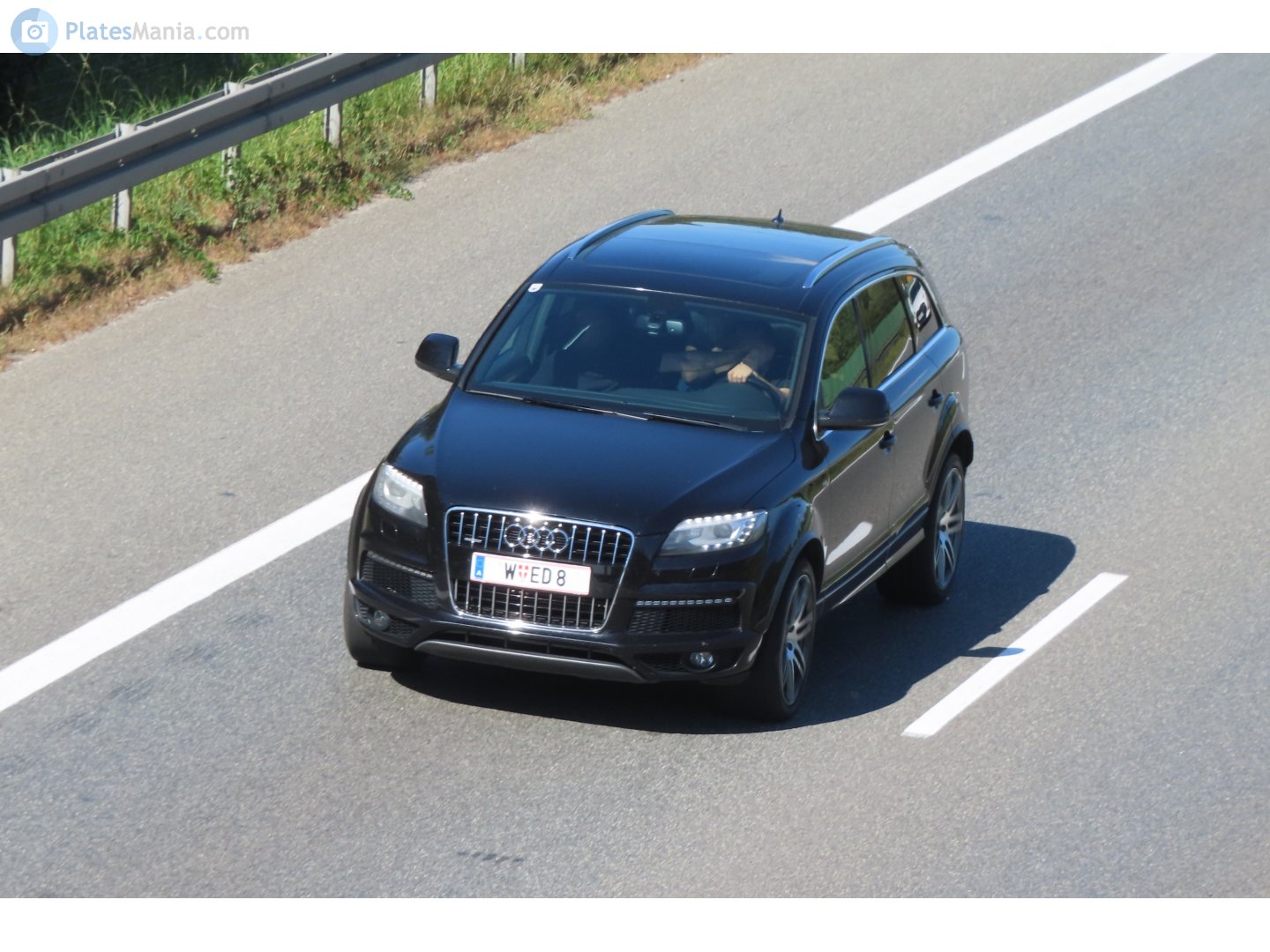 W ED 8, Audi Q7 