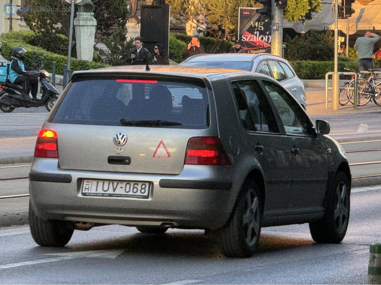 IUV-068, Volkswagen Golf 4th gen 5-door Hatch (1J1), 1997–2003 (–2008 for CN-market)