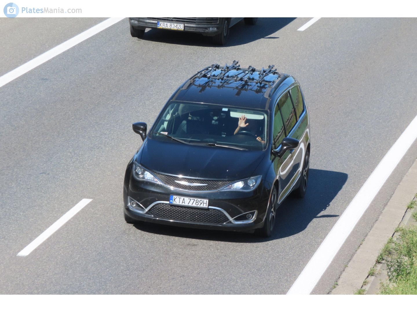 KTA 7789H, Chrysler Pacifica 