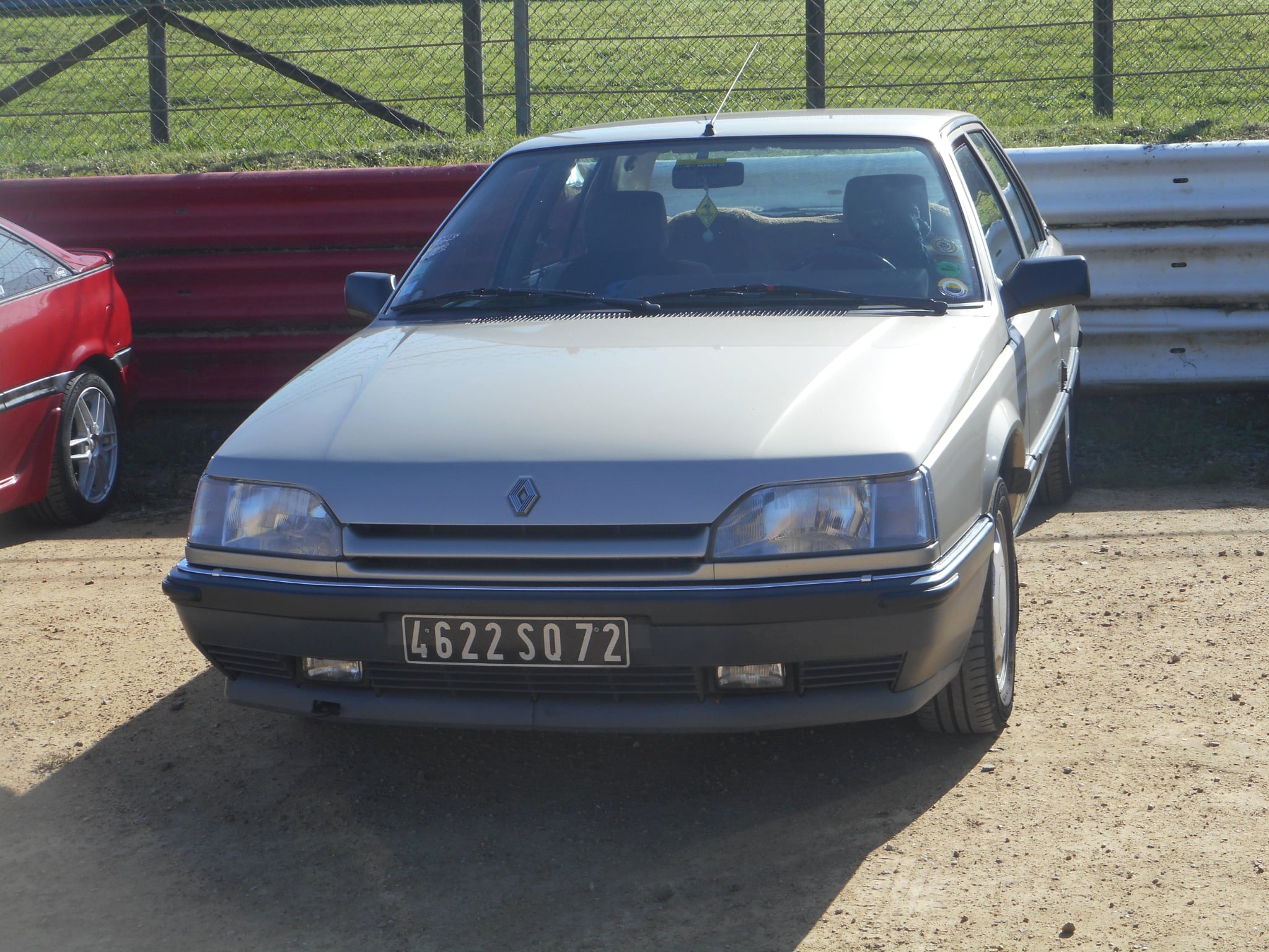 4622 SQ 72, Renault 25 1st gen (B29), facelift, 1988–1992
