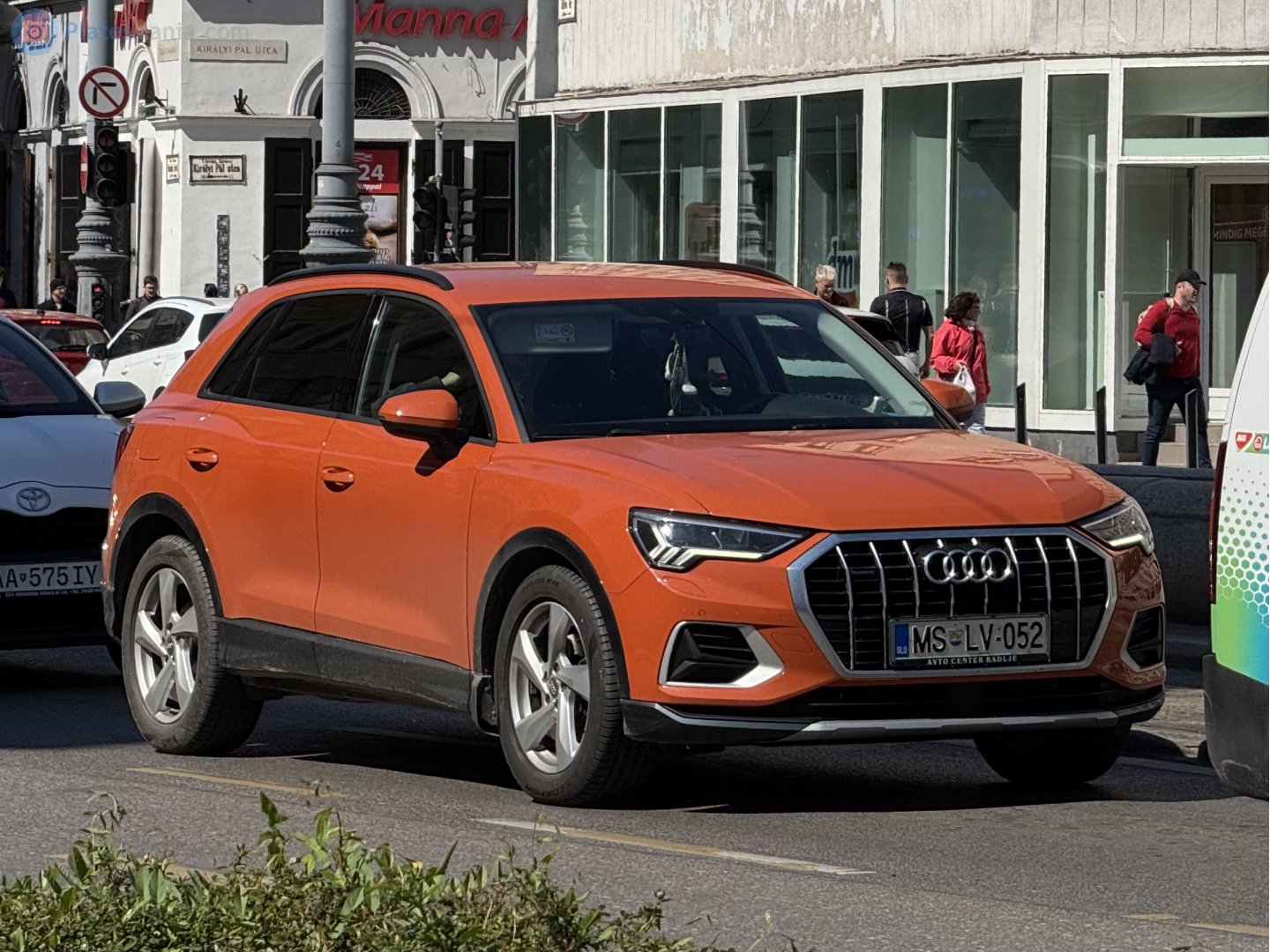 MS LV-052, Audi Q3 2nd gen SUV (F3B), 2018–