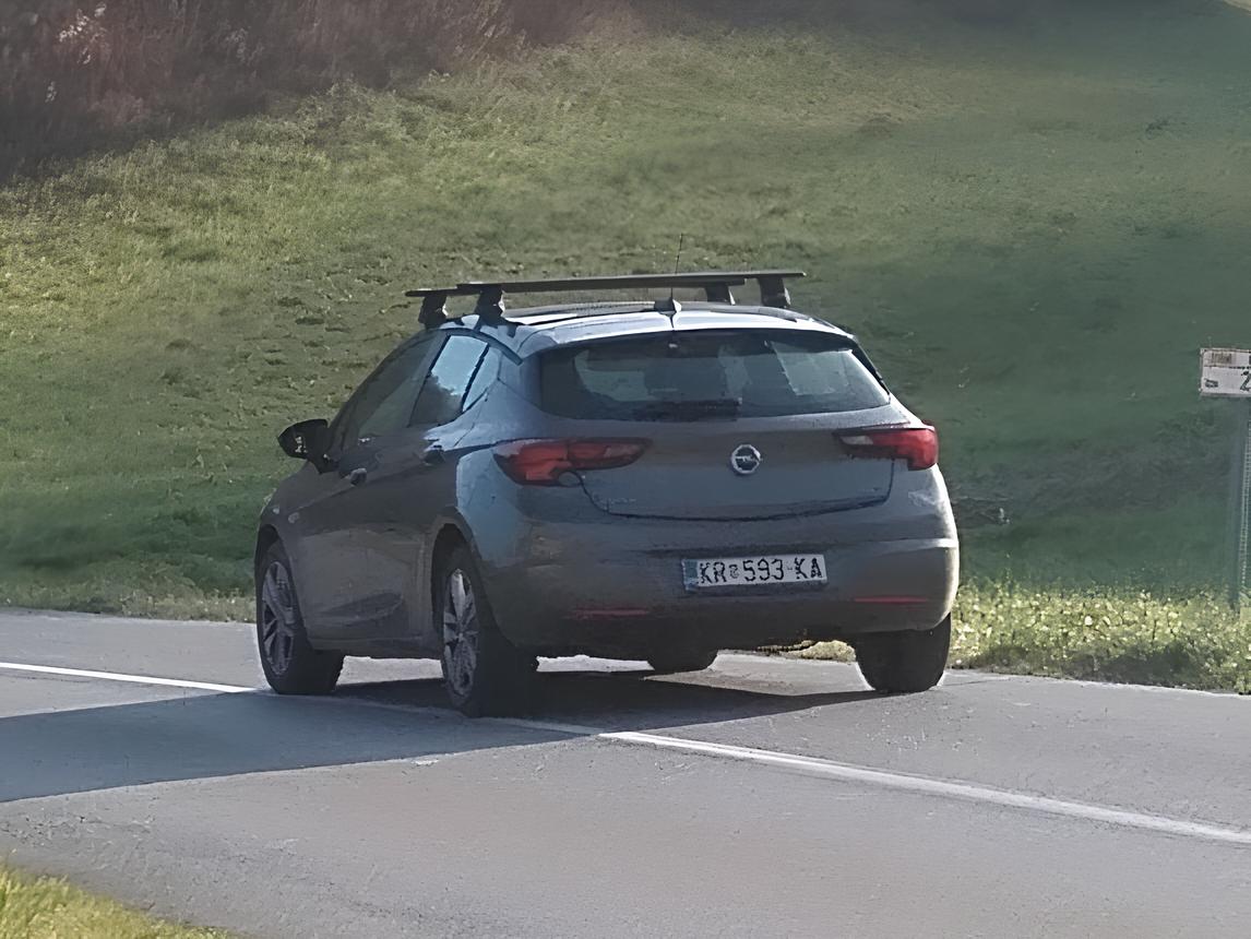 KR 593-KA, Opel Astra 5th gen Hatch (K; B16), 2015–2022