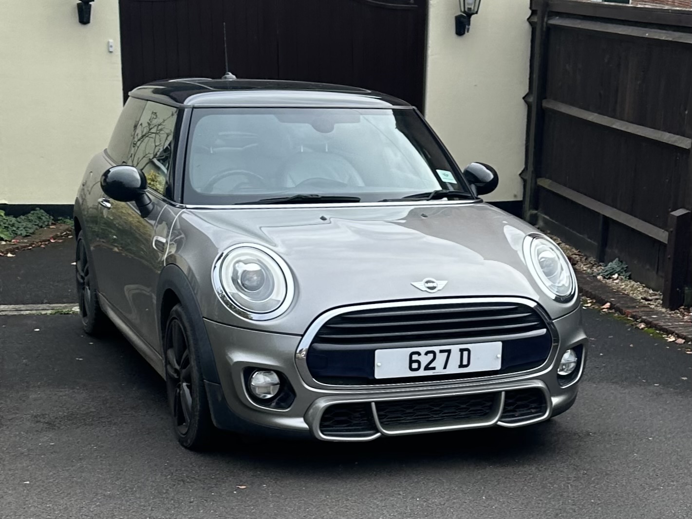 627D, MINI Hatch 3rd gen 3-door Hatch (F56), 2013–2024