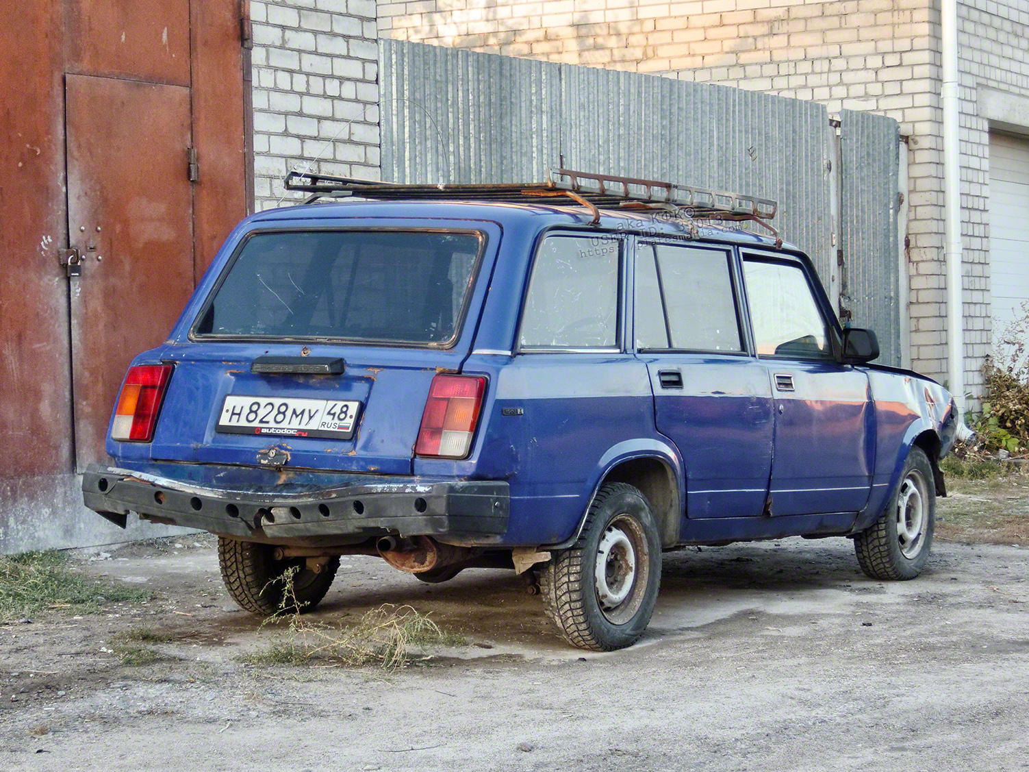 н 828 му 48, Lada (VAZ) 2104 