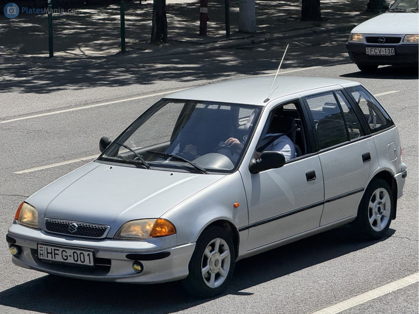 HFG-001, Suzuki Swift 2nd gen 5-door Hatch (SF), facelift, 1996–2004