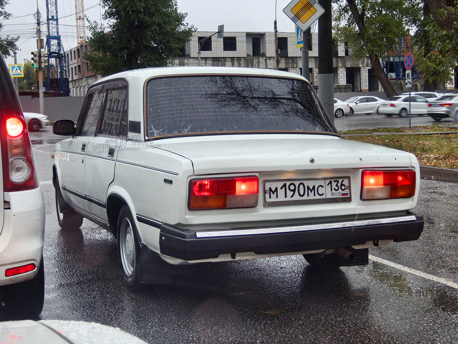 м 190 мс 136, Lada (VAZ) 2107 Жигули (Nova / Riva / Signet / 1500), 1982–2014