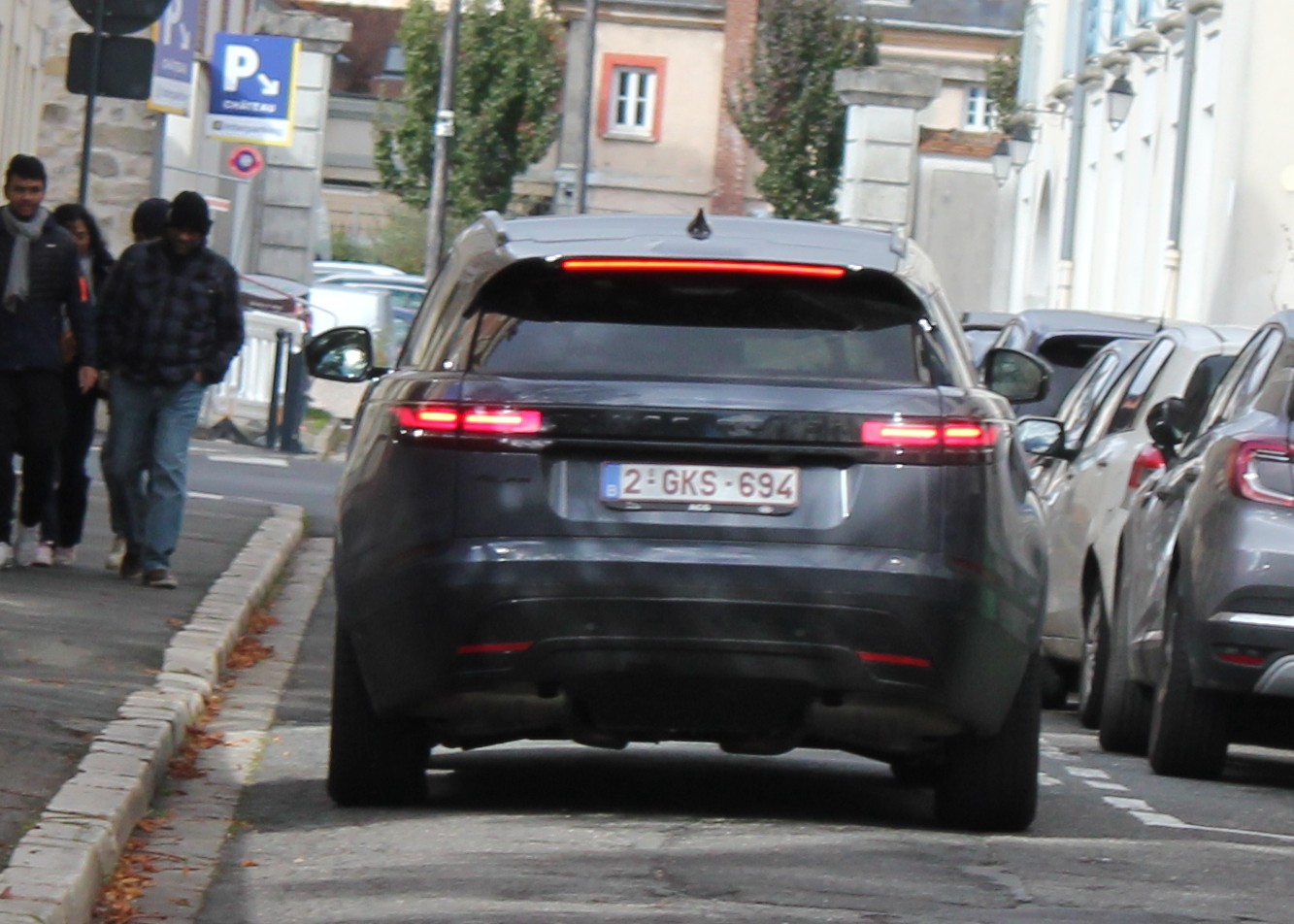 2-GKS-694, Land Rover Range Rover Velar 1st gen (L560), 2017–