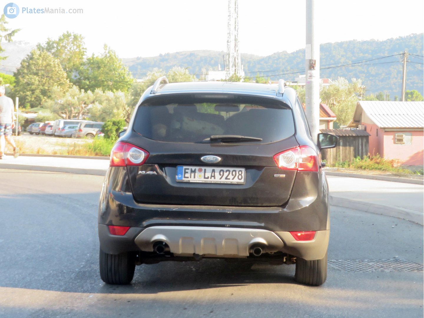 EM LA 9298, Ford Kuga 1st gen (C394), 2008–2013