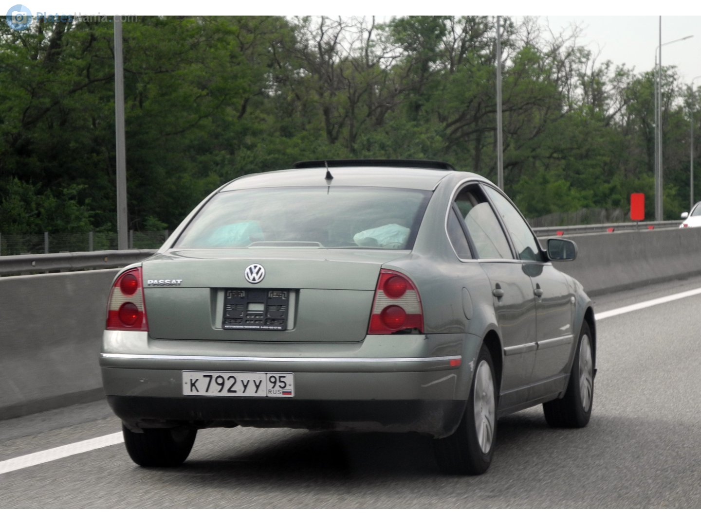 к 792 уу 95, Volkswagen Passat 