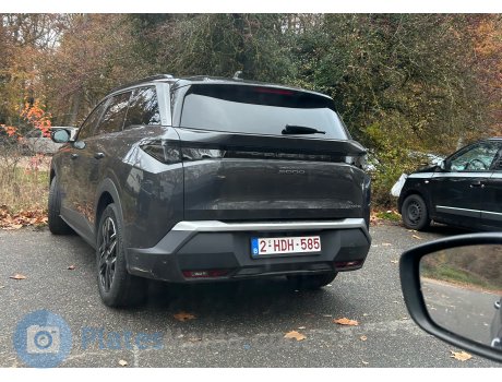 2-HDH-585, Peugeot 5008