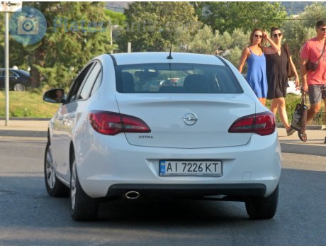 AI 7226 KT, Opel Astra