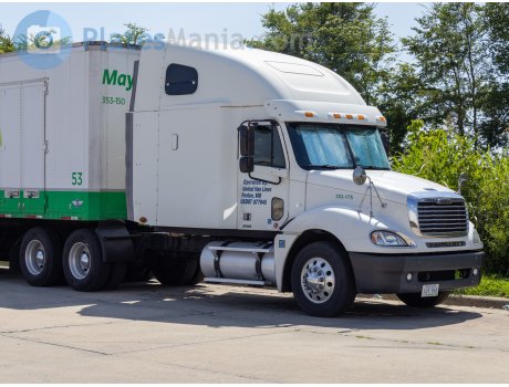1UY 968, Freightliner Columbia