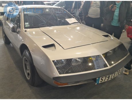 579 LX 70, Alpine A310