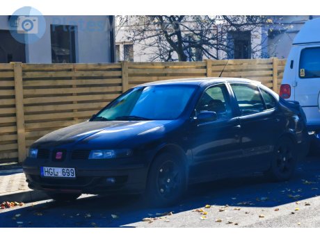 HGL 699, SEAT Toledo