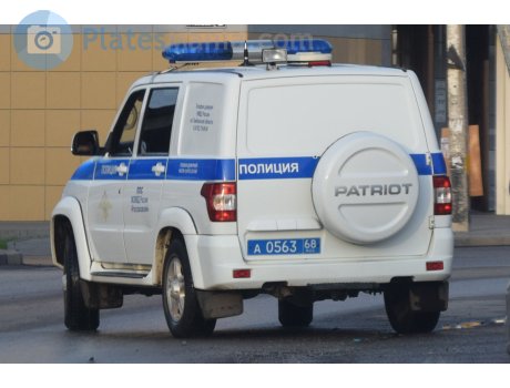 а 0563 68, UAZ 3163 Patriot