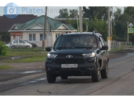 е050ао68, Lada (VAZ) 2123 Niva