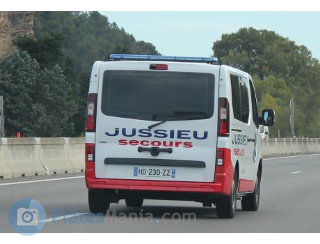 HD-230-ZZ, Renault Trafic