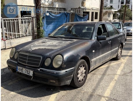 KHE 782, Mercedes-Benz E-Klasse