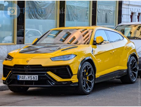 PAR YS 61, Lamborghini Urus