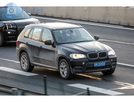 京M·JS922, BMW X5