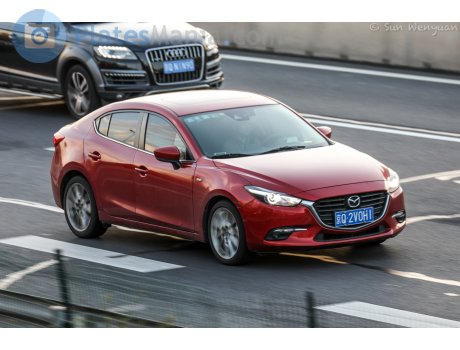 京Q·2V0H1, Mazda Axela