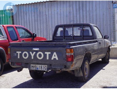 MYB-1810, Toyota Hilux