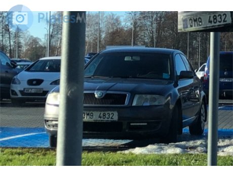 3M9 4832, Skoda Superb