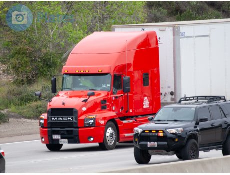 40-AS-9P, Mack Anthem