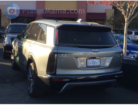 EH70P62, Cadillac Vistiq