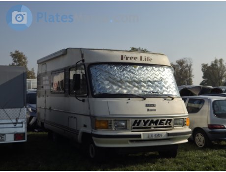JU 33729, Hymer Mobil