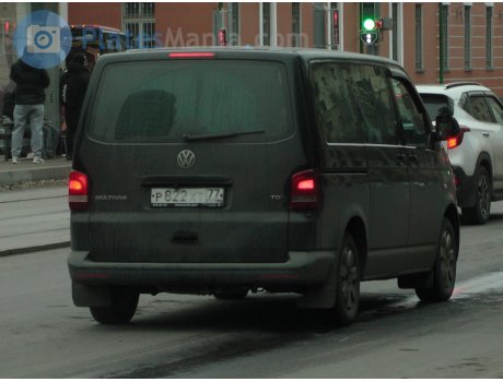 р822хт77, Volkswagen Multivan