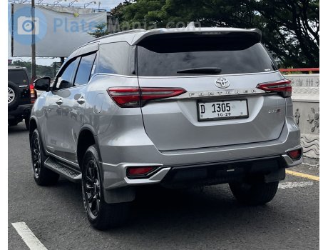D 1305, Toyota Fortuner