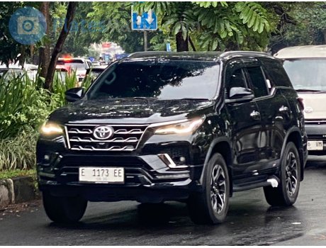 E 1173 EE, Toyota Fortuner