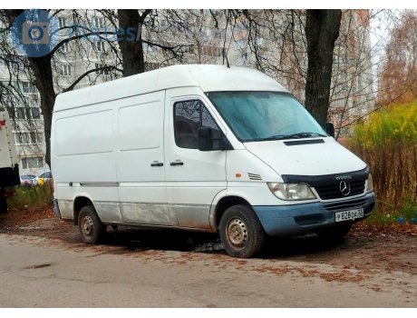 р828оа32, Mercedes-Benz Sprinter