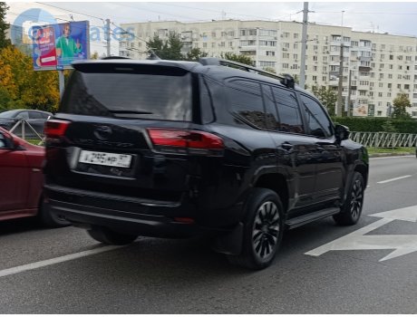 а295мр97, Toyota Land Cruiser