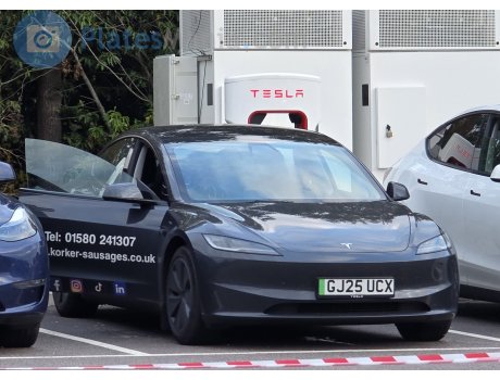 GJ25 UCX, Tesla Model 3