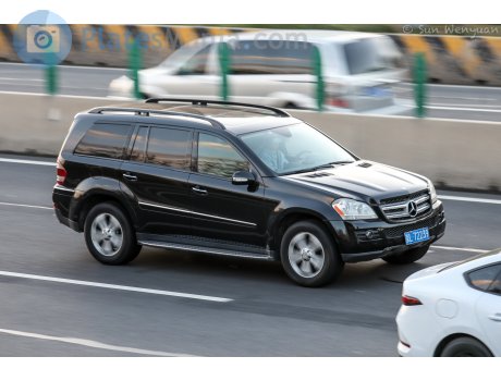 京L·73329, Mercedes-Benz GL-Klasse