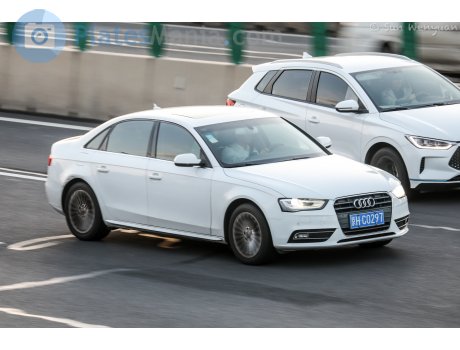 京H·C0297, Audi A4