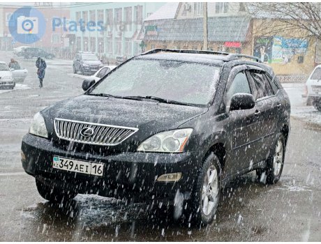 349 AEI 16, Lexus RX