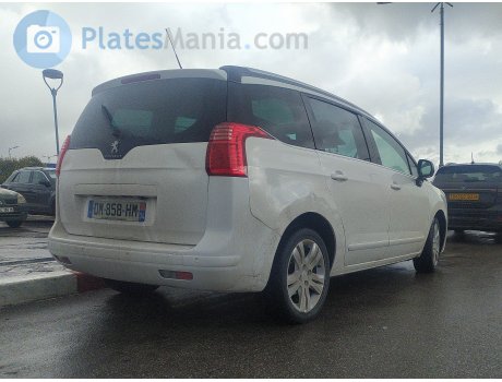 DM-858-HM, Peugeot 5008