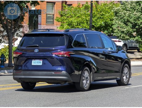 DQD 0096, Toyota Sienna