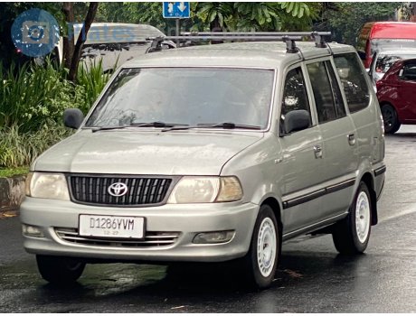 D 1286 YVM, Toyota Kijang